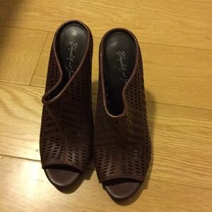 New Elizabeth & James brown mules size 7